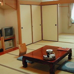 Japanese-Style Room